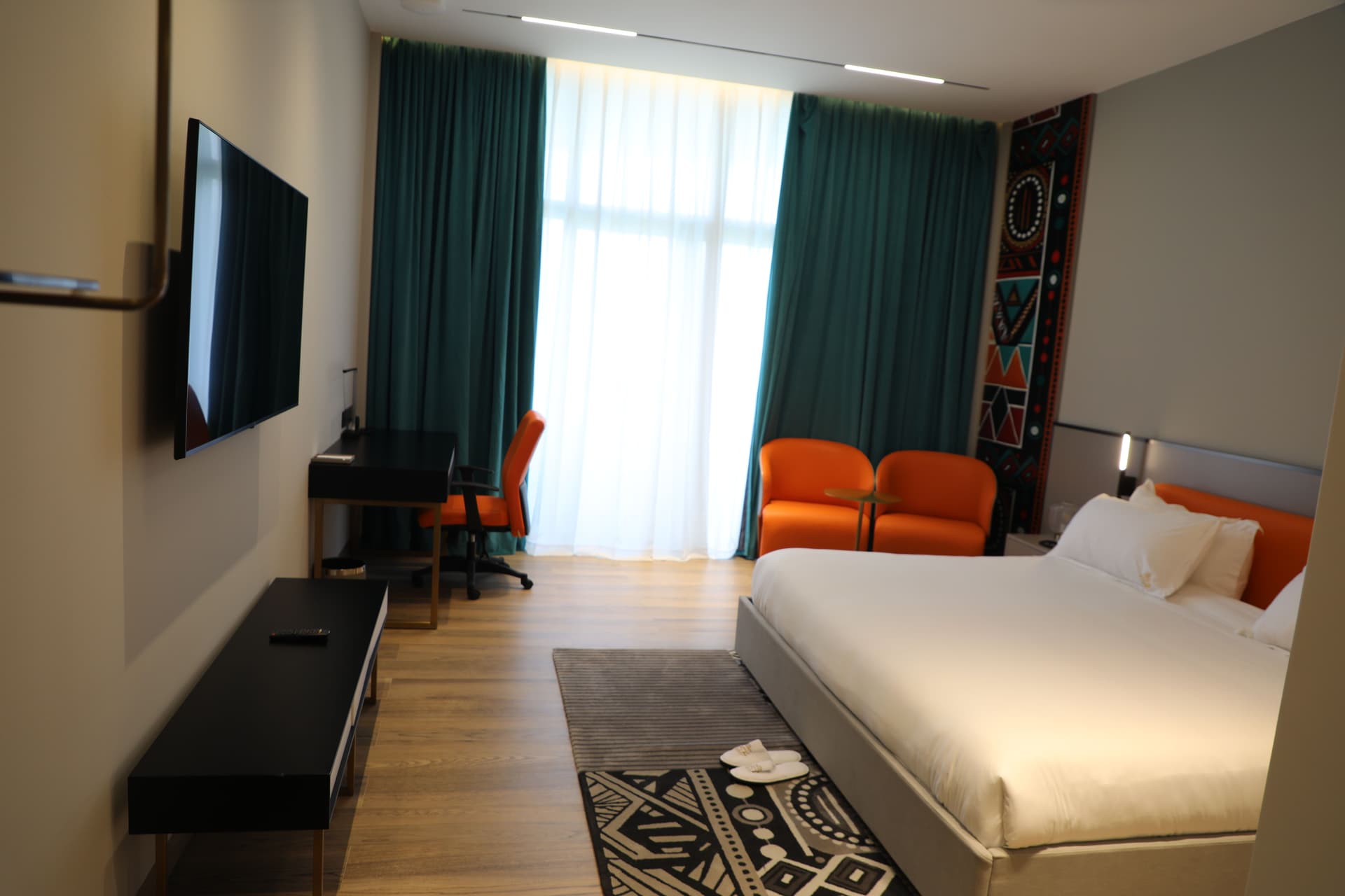 Honeymoon Room